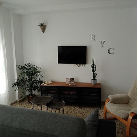 Apartamento R Y C أفيليس المظهر الخارجي الصورة
