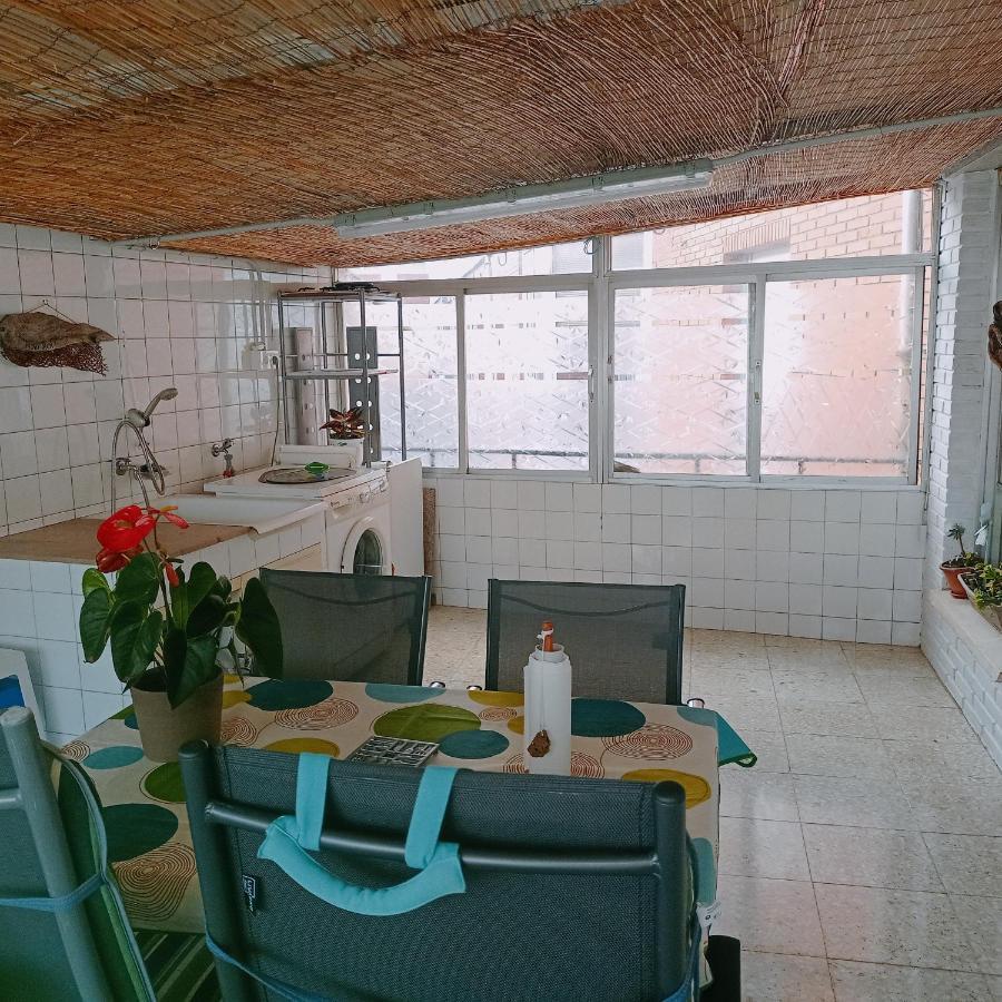 Apartamento R Y C أفيليس المظهر الخارجي الصورة