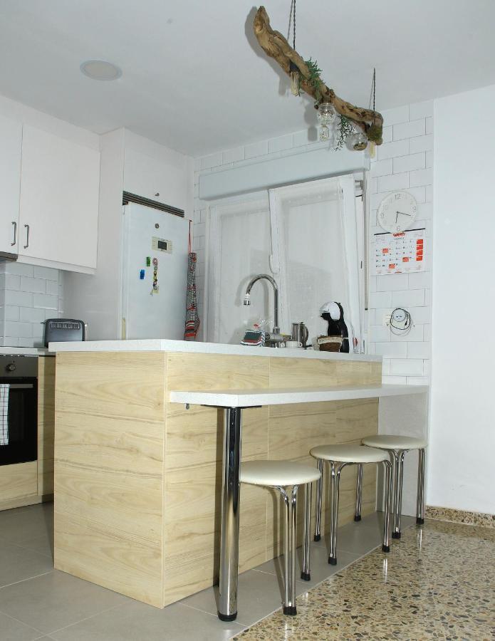 Apartamento R Y C أفيليس المظهر الخارجي الصورة