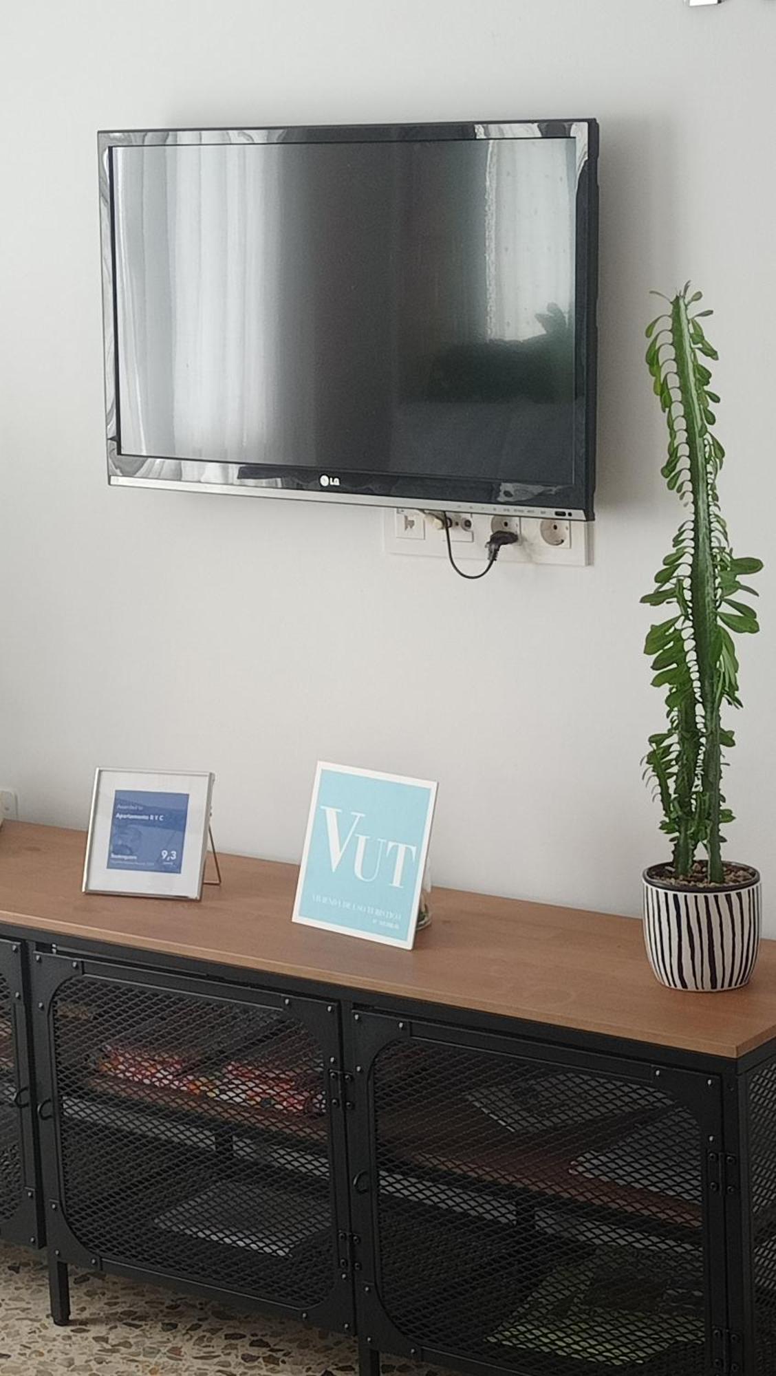 Apartamento R Y C أفيليس المظهر الخارجي الصورة